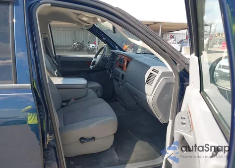 2006 Dodge Ram 1500 Slt/Trx4 Off Road/Sport z USA, uszkodzony, nr VIN 1D7HU18N56J107633